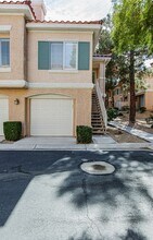 251 S Green Valley Pkwy in Henderson, NV - Building Photo - Building Photo