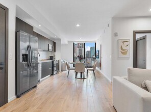398 NE 5th St in Miami, FL - Building Photo - Building Photo