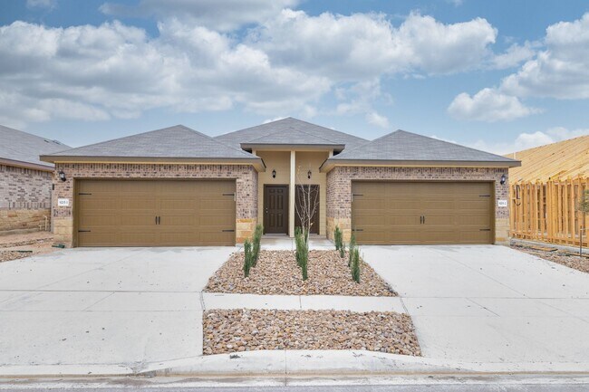 property at 9215-1 Canyon Bnd