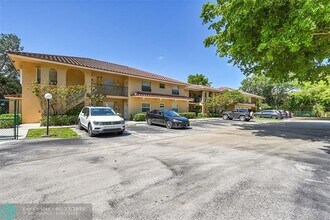 9186 NW 40th St in Coral Springs, FL - Building Photo - Building Photo