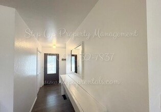 24055 S Bear Clover Ct in Sonora, CA - Building Photo - Building Photo