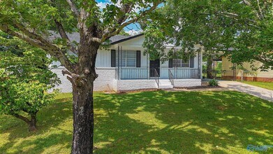 629 Dawson Terrace NW in Huntsville, AL - Building Photo - Building Photo