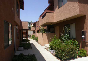 Grand View Terrace in La Habra, CA - Building Photo - Building Photo