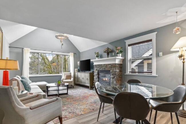 property at 2029 Collingwood St