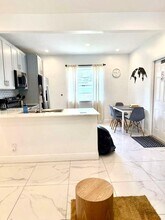 133 SW 22nd Terrace in Fort Lauderdale, FL - Building Photo - Building Photo