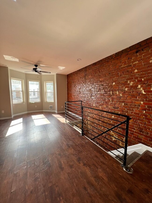 1867 Clarence St in Philadelphia, PA - Building Photo - Building Photo