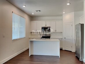 17138 W Golden Ln in Waddell, AZ - Building Photo - Building Photo