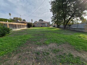 3116 River Blvd in Bakersfield, CA - Building Photo - Building Photo