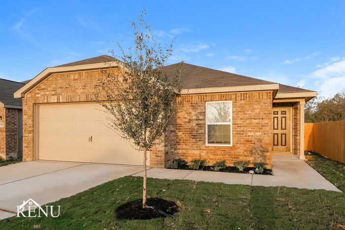 521 Scarborough Cv in Jarrell, TX - Building Photo