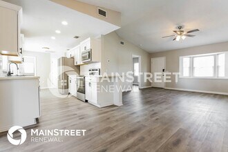 4007 Allure Ln in North Port, FL - Building Photo - Building Photo