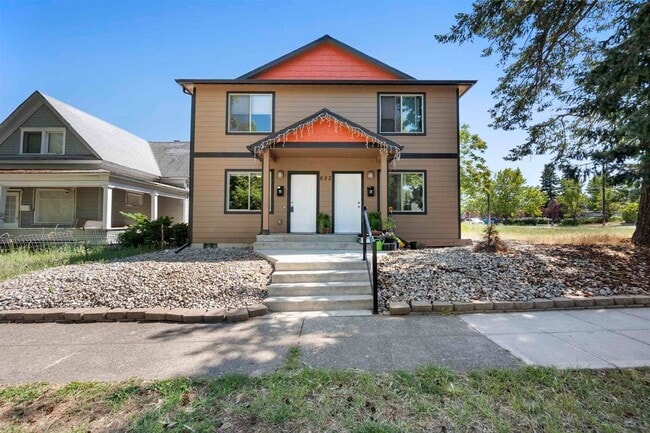 623-625 W Shannon Ave in Spokane, WA - Building Photo - Building Photo