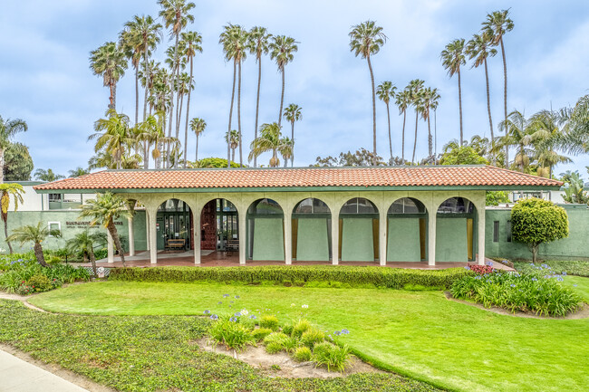 Buenaventura Gardens in Ventura, CA - Foto de edificio - Building Photo