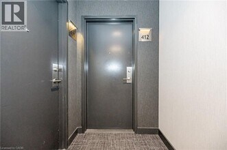 85 Duke St W in Kitchener, ON - Building Photo - Building Photo