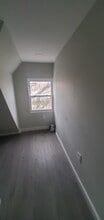 1075 Sanford Ave, Unit Unit 3 in Irvington, NJ - Foto de edificio - Building Photo