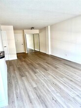 2000 Atlantic Shores Blvd in Hallandale Beach, FL - Building Photo - Building Photo