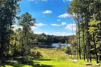 90 Meadow Ln in North Branch, NY - Building Photo - Building Photo