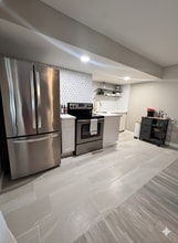 22700 McKean Rd, Unit A in San Jose, CA - Building Photo - Building Photo