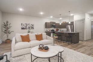 Centennial Farms Townhomes in Allendale, MI - Building Photo