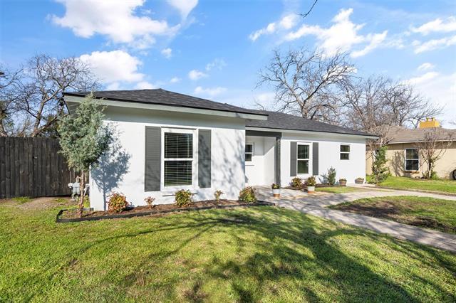 property at 4024 Carolyn Rd