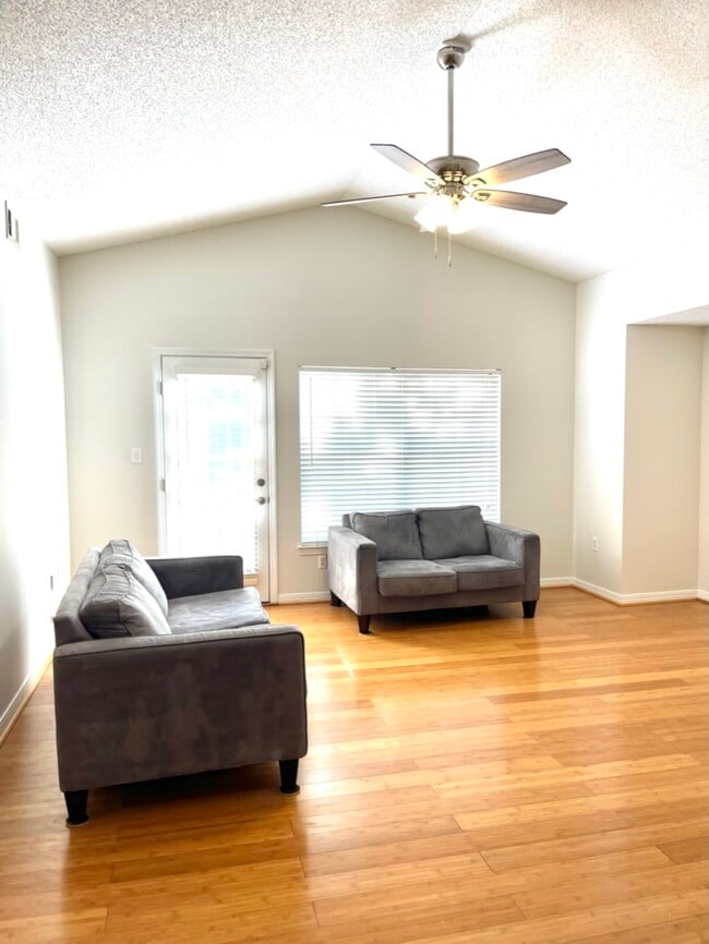 1501 Partin Dr N, Unit # 229