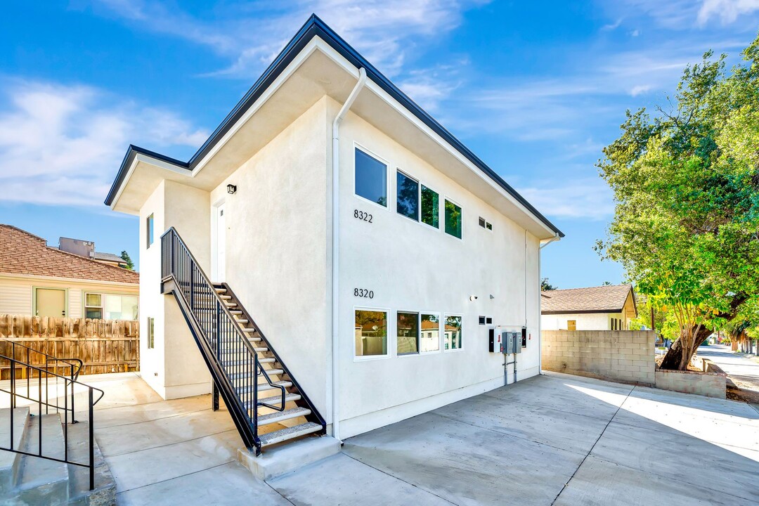 8322 Wyngate St in Los Angeles, CA - Building Photo