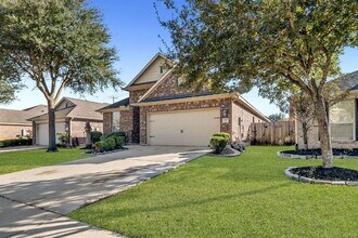 2614 Winding Creek Way in Conroe, TX - Foto de edificio - Building Photo