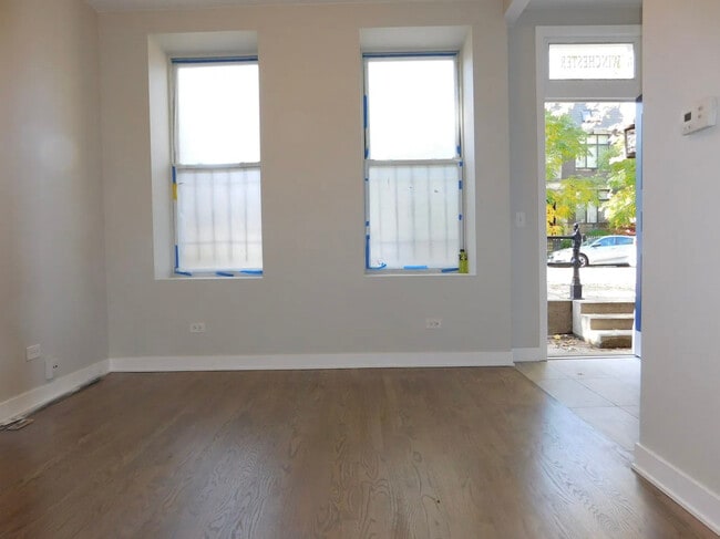 1933 N Winchester Ave in Chicago, IL - Building Photo - Building Photo