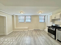 730 W Roscoe St, Unit 732-1 in Chicago, IL - Building Photo - Building Photo