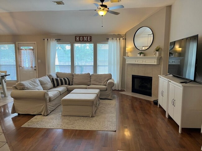 property at 4319 S Summercrest Loop