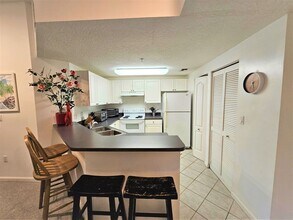 5050 Fairways Cir in Vero Beach, FL - Building Photo - Building Photo