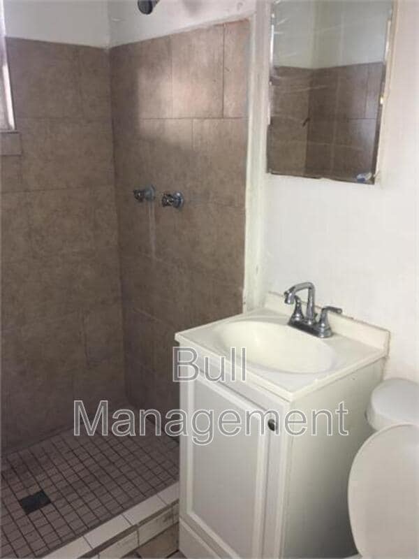 property at 746 S Lee Ave