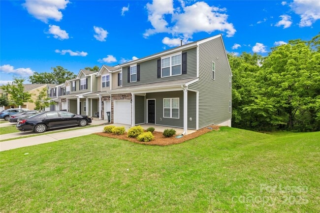 6519 Revolutionary Trail in Charlotte, NC - Building Photo - Building Photo