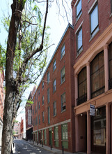 Lippencott Court in Philadelphia, PA - Building Photo - Building Photo