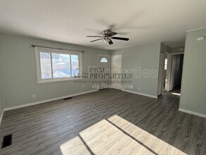 806 Maumee Dr in Kokomo, IN - Foto de edificio - Building Photo