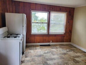 7105 Main St in Centerville, MN - Building Photo - Building Photo