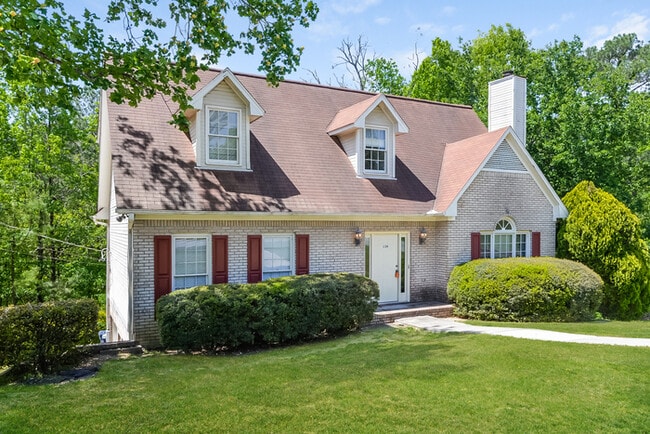 property at 139 Kentwood Ln