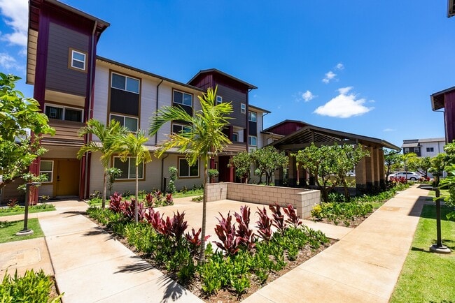 property at 91-3575 Iwikuamoo St