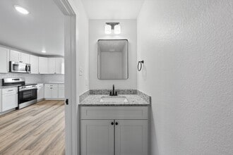 1007 S 26th St in Temple, TX - Building Photo - Building Photo