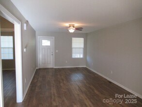 4580 Maiden Hwy in Maiden, NC - Building Photo - Building Photo