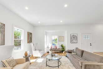 142 Birch St in Boston, MA - Building Photo - Building Photo