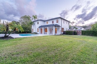 11211 SW 82nd Pl in Miami, FL - Building Photo - Building Photo