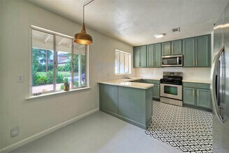 1803 Pearl St in Austin, TX - Building Photo - Building Photo