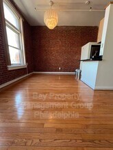 1010 Race St in Philadelphia, PA - Building Photo - Building Photo