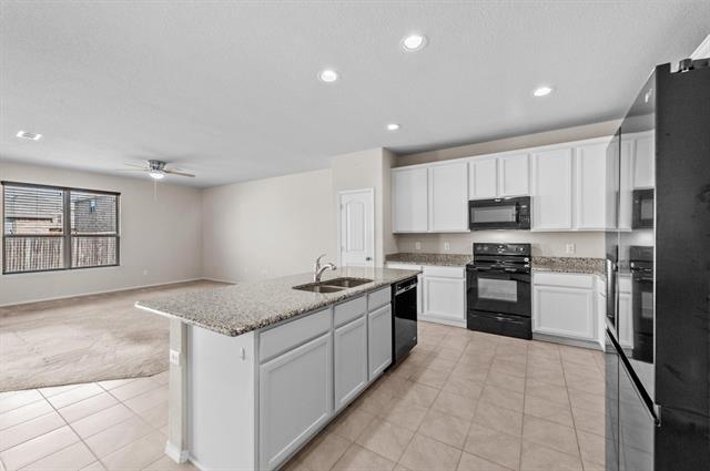 4244 Leeds Dr in Crowley, TX - Building Photo - Building Photo