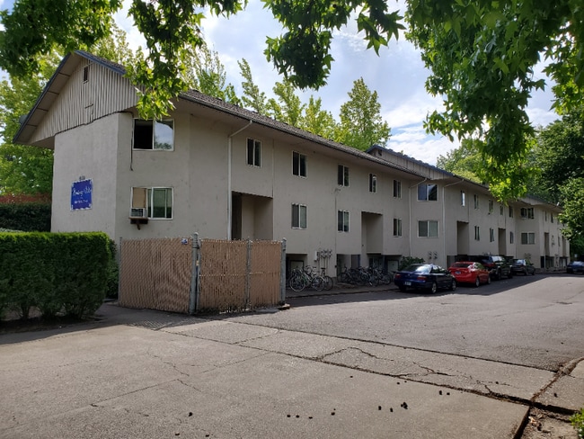 property at 410 NW 8th St