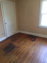 1957 Madison Ave, Unit 3 in Memphis, TN - Foto de edificio - Building Photo