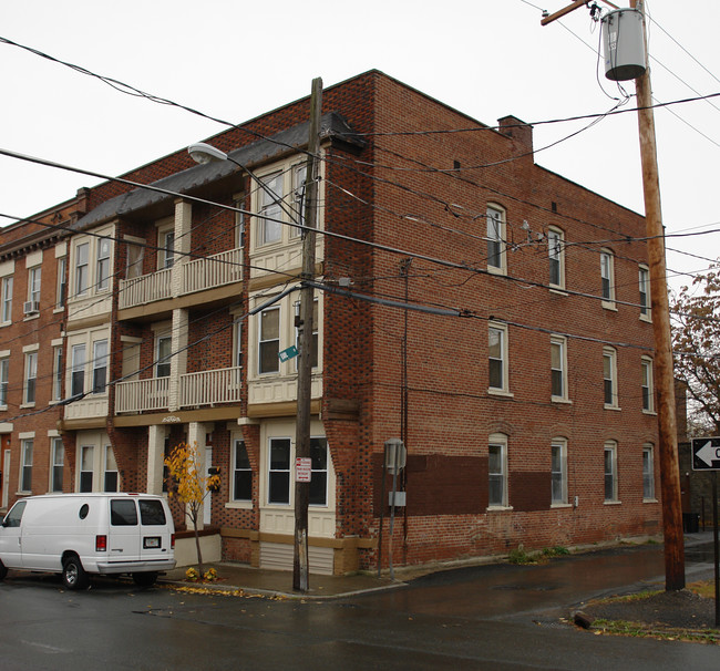 71 Jay St in Troy, NY - Building Photo - Building Photo