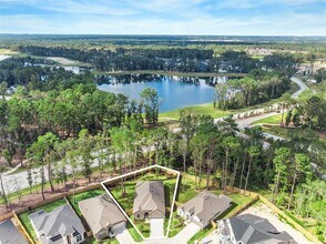 8206 Boundary Waters Dr in Porter, TX - Foto de edificio - Building Photo