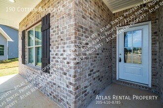 190 Cotton Bayou Dr in Meridianville, AL - Building Photo - Building Photo