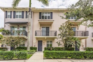 156 Greenwich Cir in Jupiter, FL - Building Photo